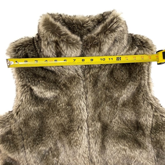 Banana Republic Brown Faux Fur Satin Lined Vest - Picture 14 of 16